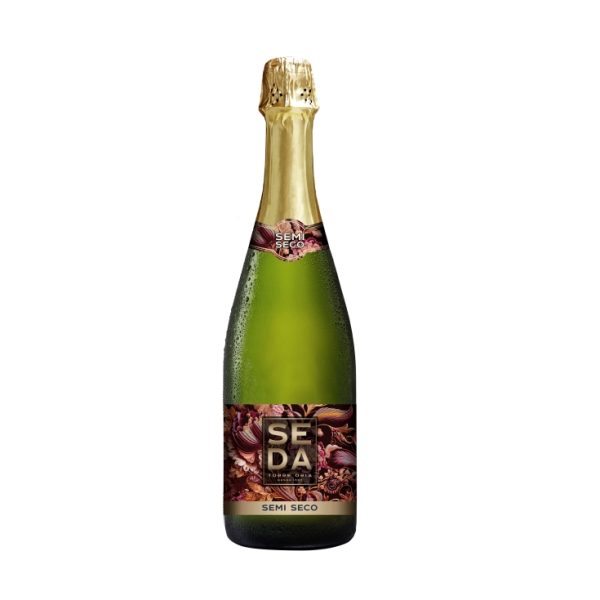 Semi dry sparkling wine