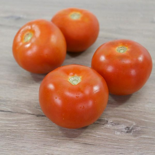 Red tomatoes